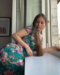 Фото проститутки Вика №1 в городе Ивантеевка